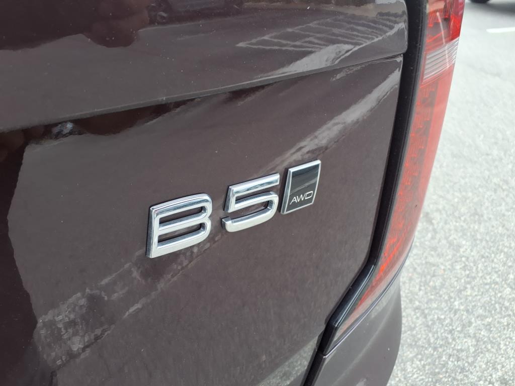 2025 Volvo XC90 Core - Photo 6