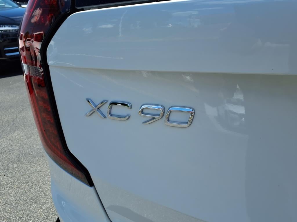 2025 Volvo XC90 Plus - Photo 5