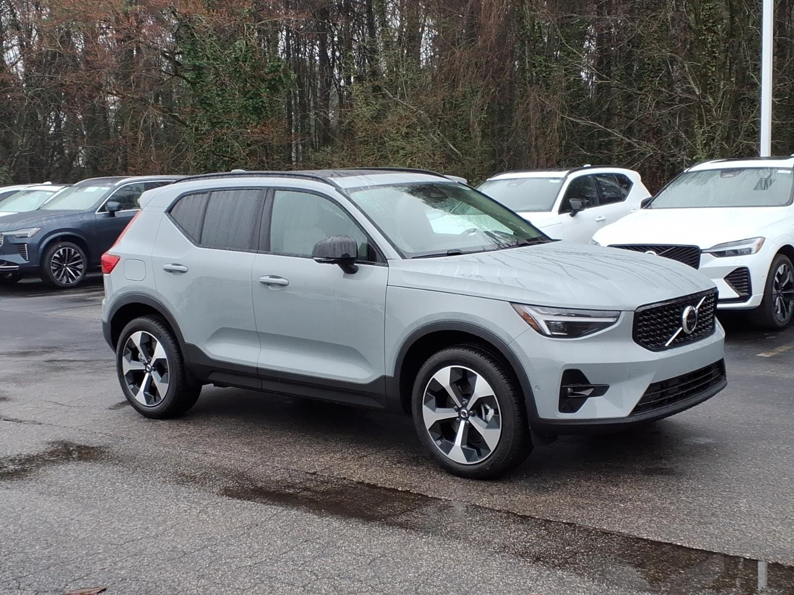 2026 Volvo XC40