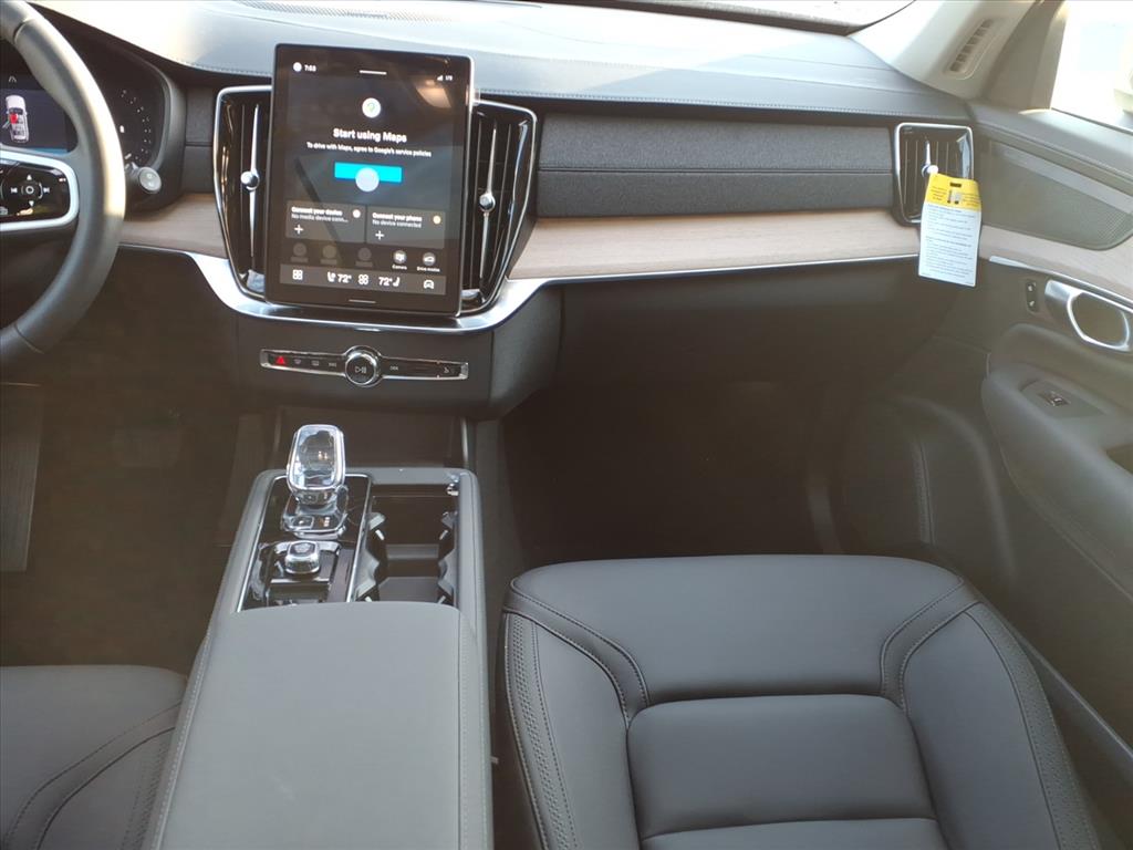 2026 Volvo XC90 Plus - Photo 10