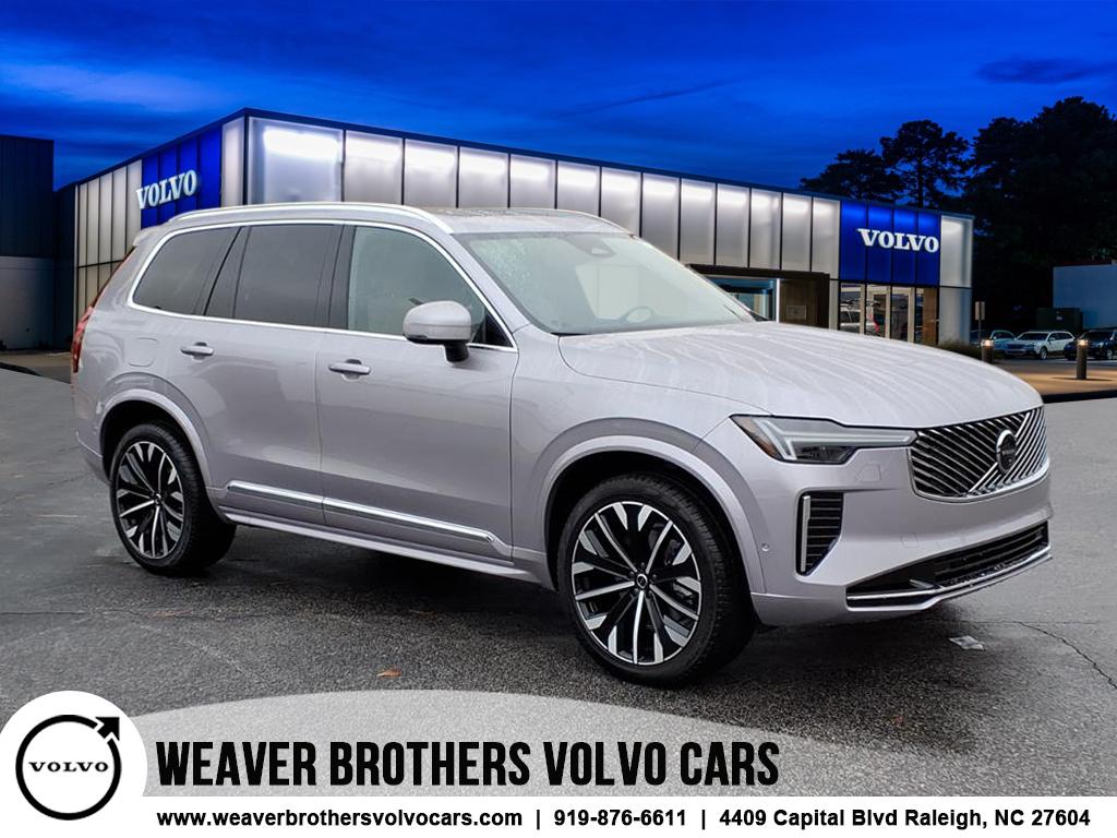 2026 Volvo XC90 Plus's photo