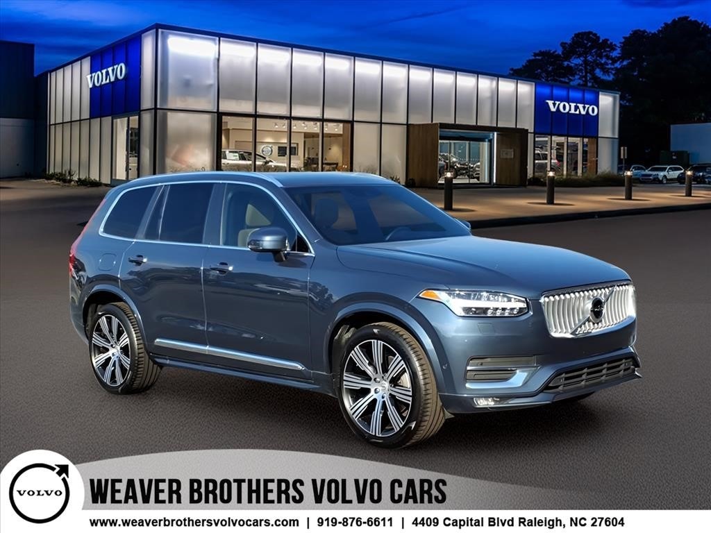 2022 Volvo XC90 Inscription