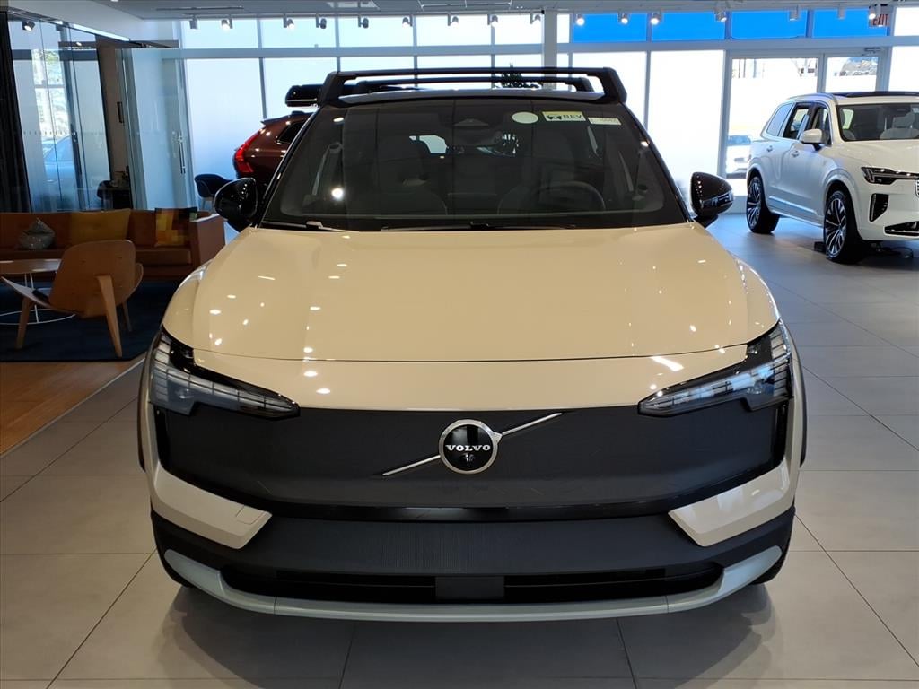 New 2026 Volvo EX30 Cross Country Ultra SUV