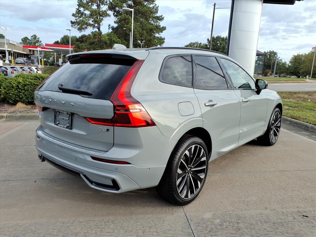 New 2026 Volvo XC60 B5 Ultra SUV