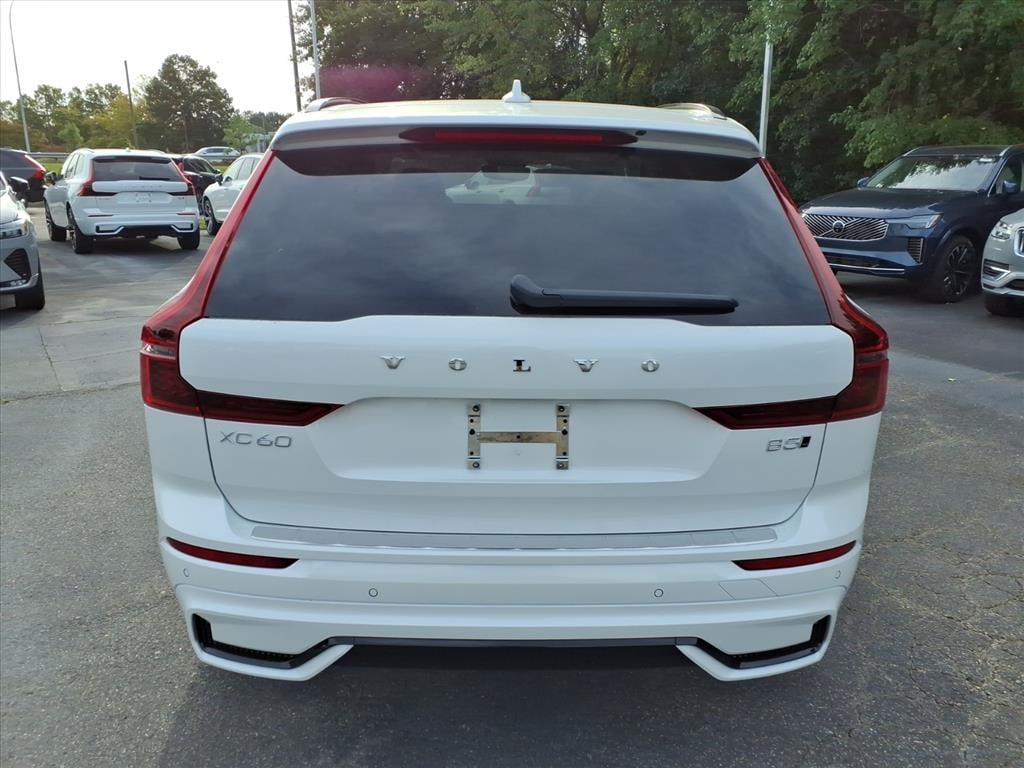 New 2026 Volvo XC60 B5 Ultra SUV