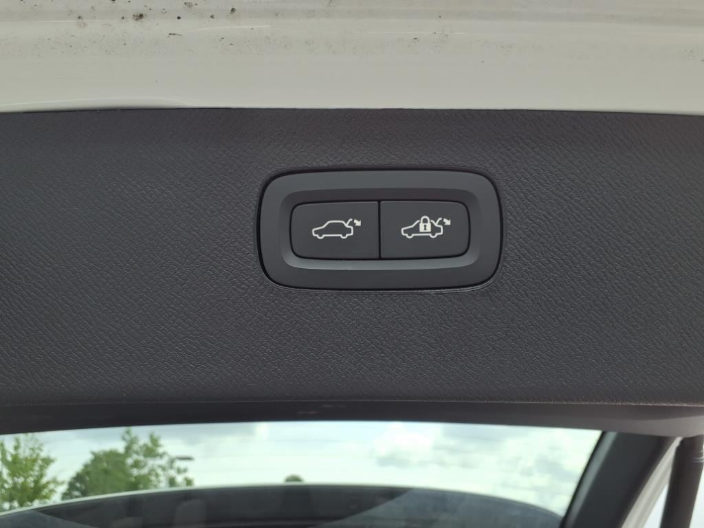 2025 Volvo XC90 Ultra - Photo 27