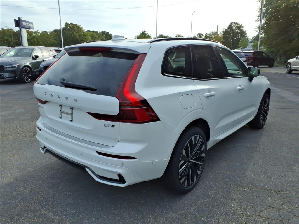 New 2026 Volvo XC60 B5 Ultra SUV