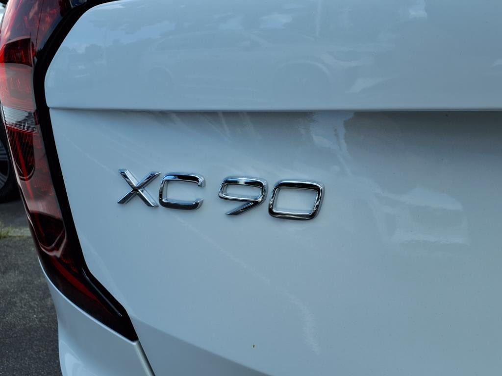 2026 Volvo XC90 Plus - Photo 6