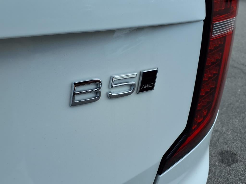 2026 Volvo XC90 Plus - Photo 8