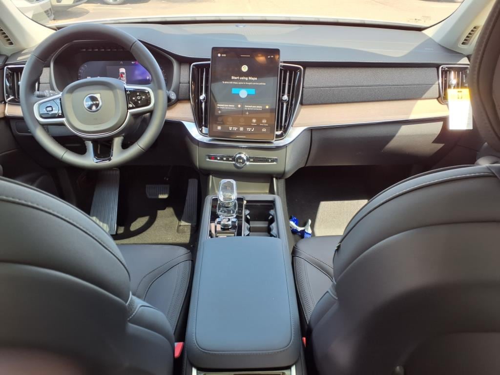 2026 Volvo XC90 Core - Photo 8