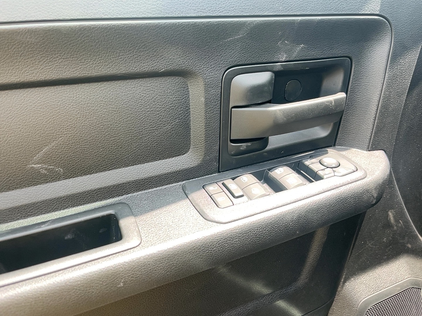 2025 RAM 3500 Chassis Tradesman - Photo 10