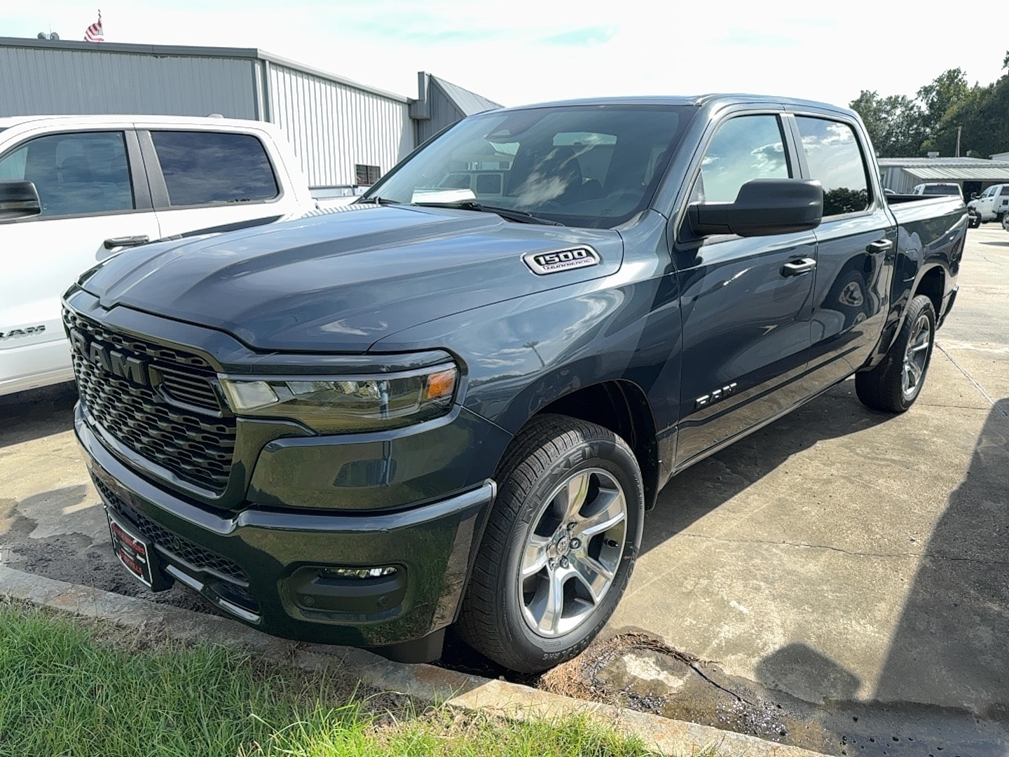 2027 RAM 1500 Pickup Express