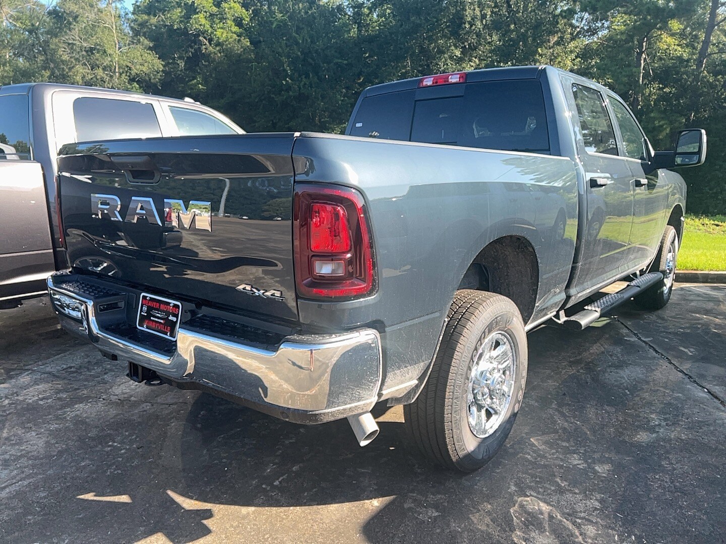2026 Ram 2500 ST Tradesman photo 3