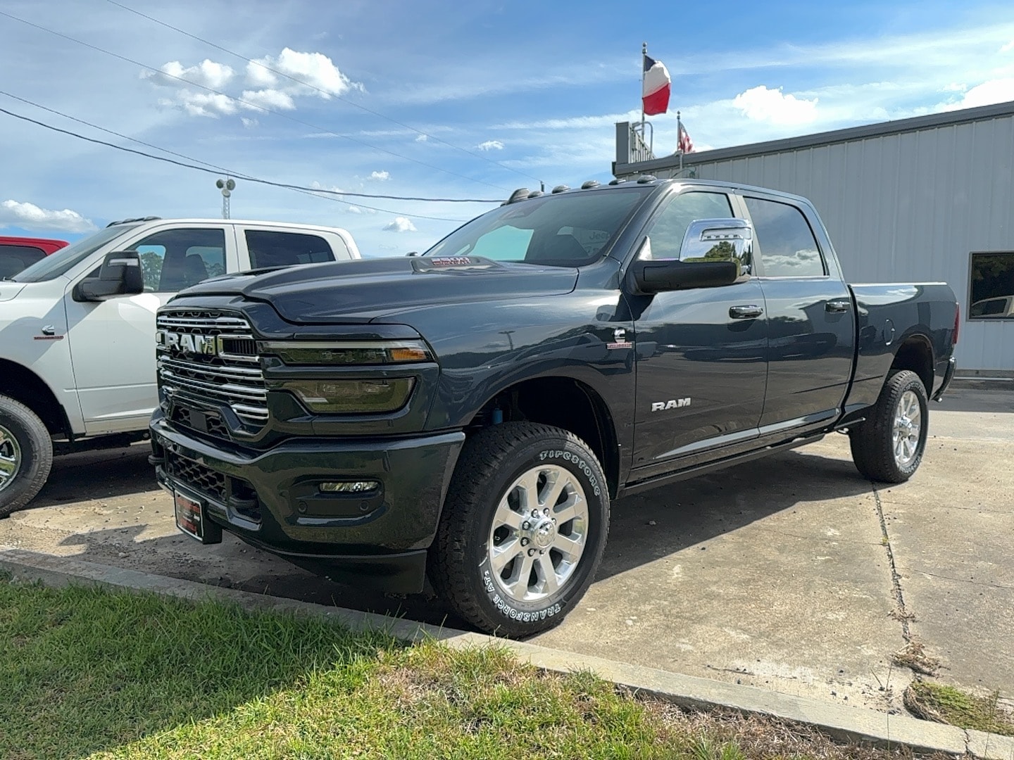 2027 RAM 2500 Pickup Laramie
