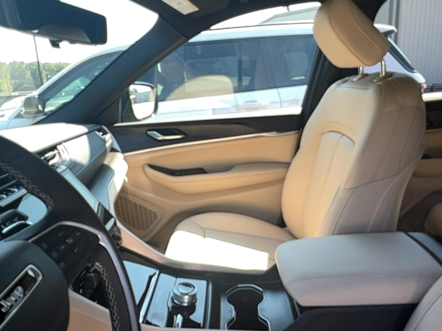 2025 Jeep Grand Cherokee L Limited - Photo 13