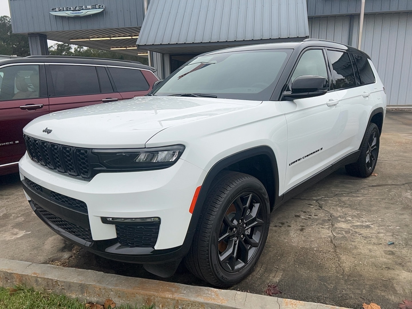 2025 Jeep Grand Cherokee L Limited's photo