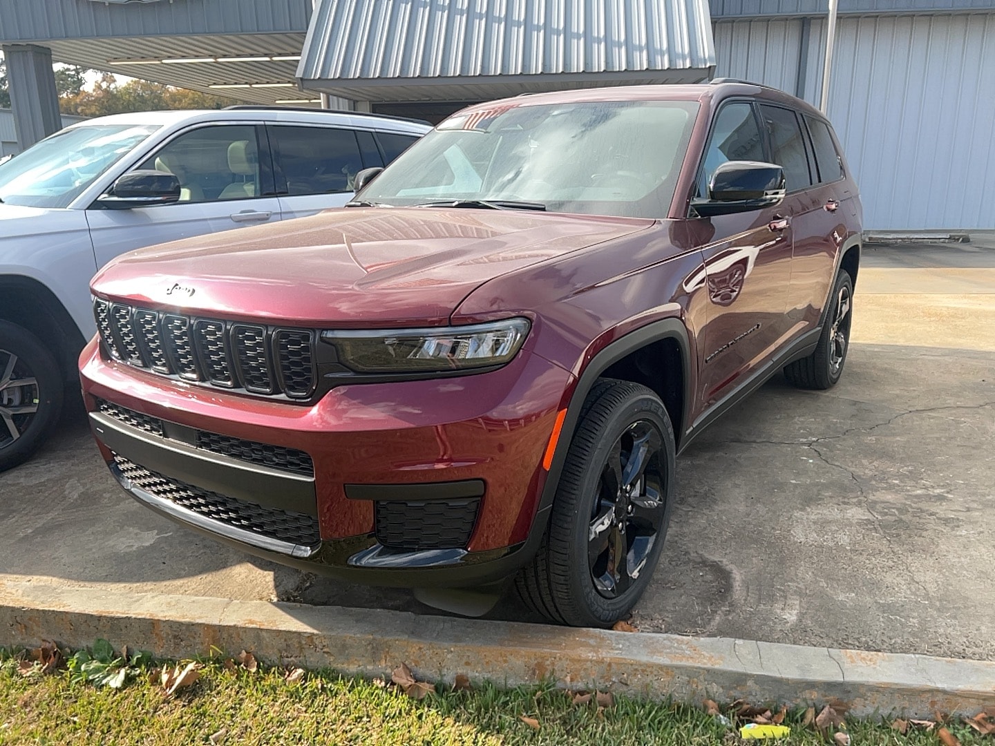 2025 Jeep Grand Cherokee L Altitude's photo