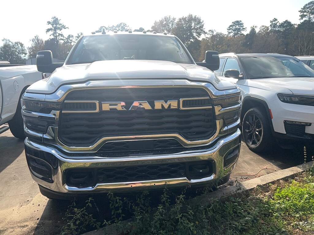 New 2026 Ram 2500 ST CRW TRADESMAN CREW CAB 4X4 6'4 BOX Pickup