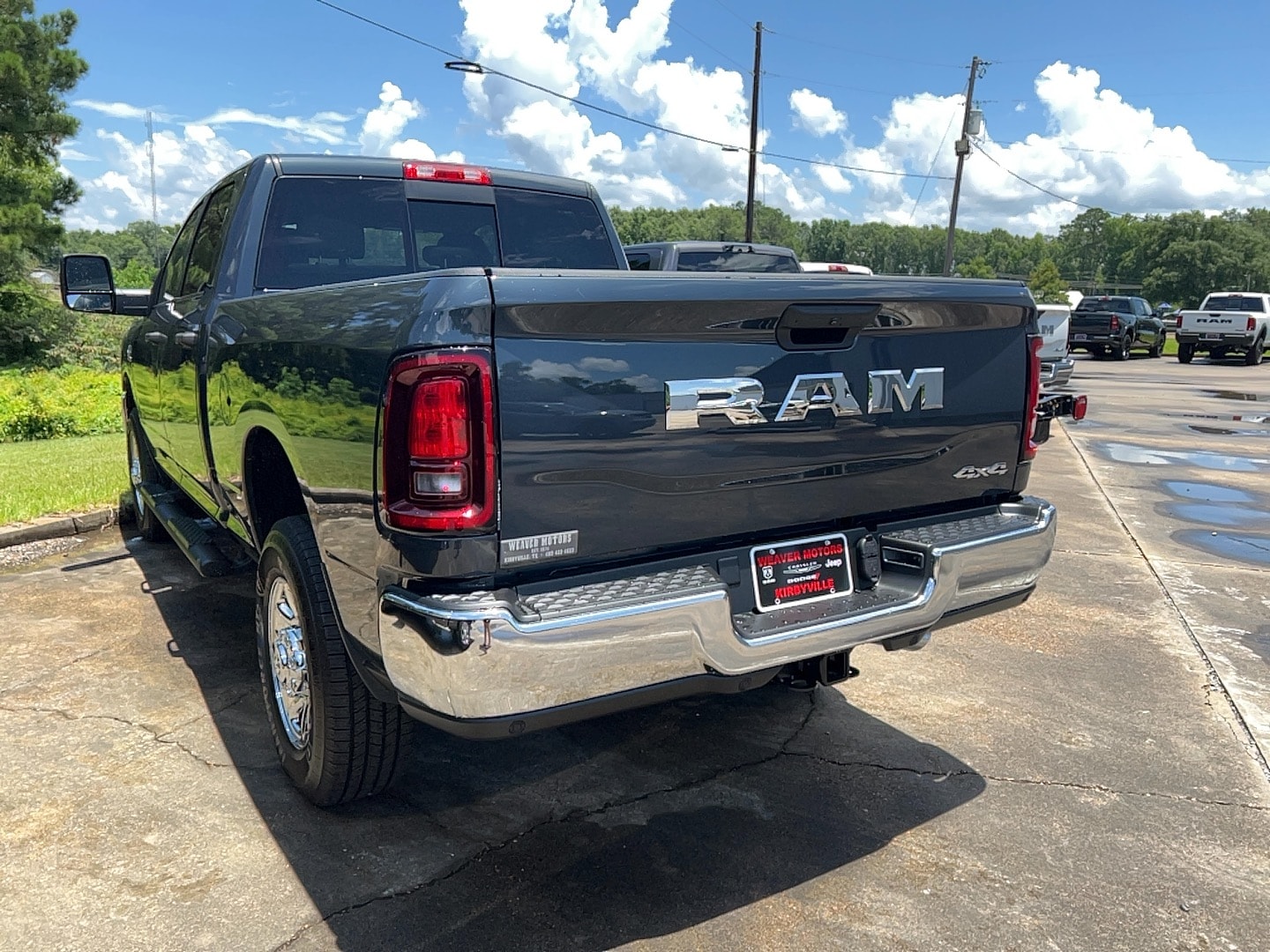 2025 RAM 2500 Tradesman - Photo 6
