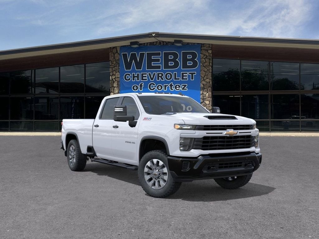 2026 Chevrolet Silverado HD Custom 4WD Crew Cab Standard Box's photo