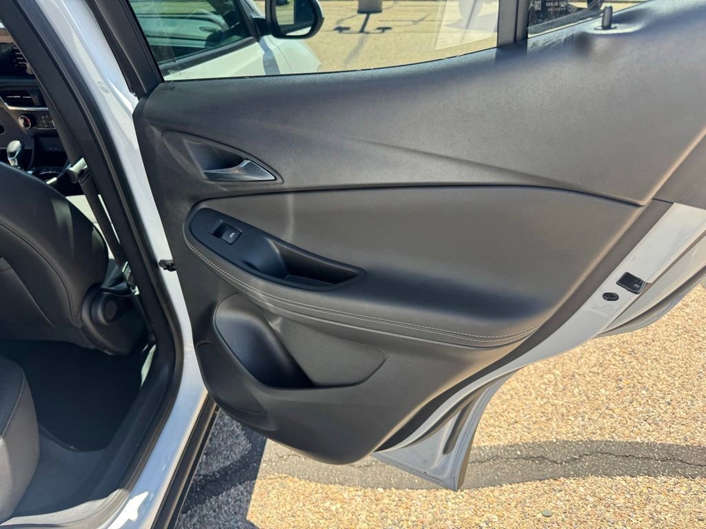 2025 Buick Encore GX Preferred - Photo 15