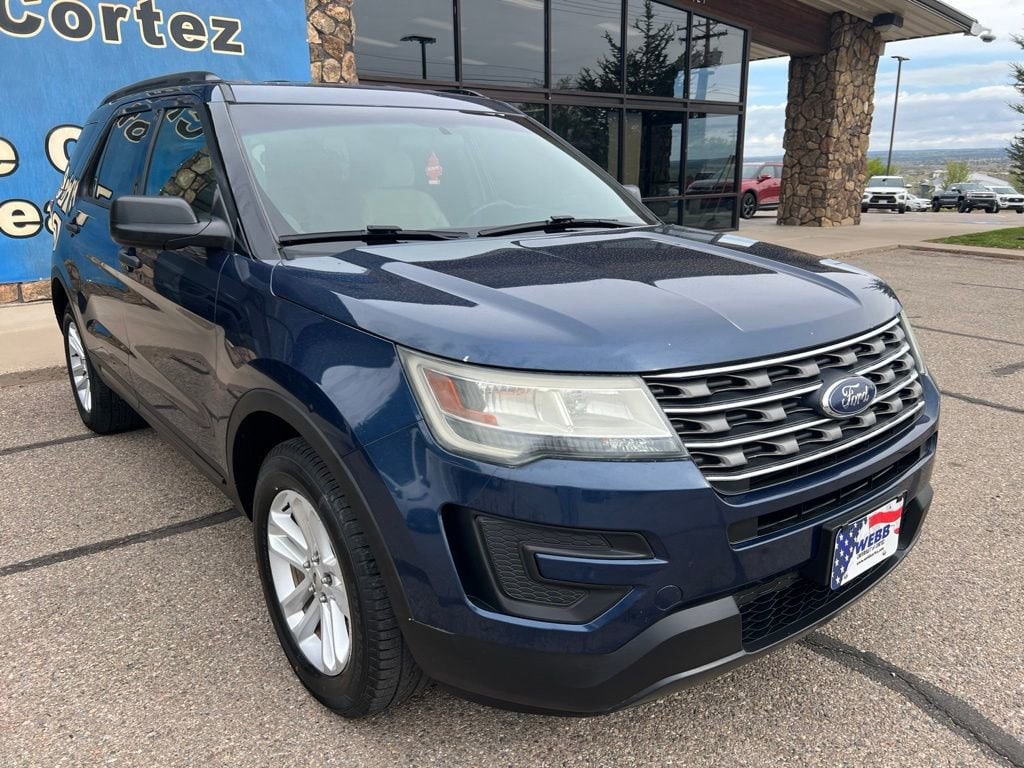 2016 Ford Explorer Base 4WD's photo