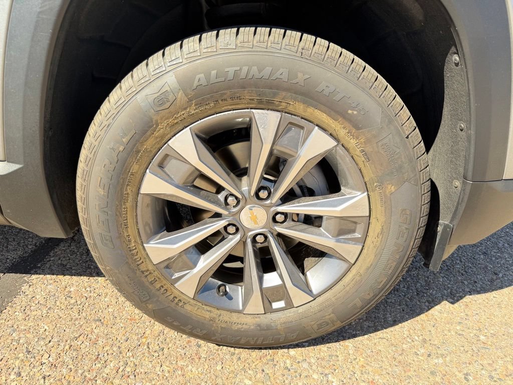 2025 Chevrolet Equinox LT - Photo 34