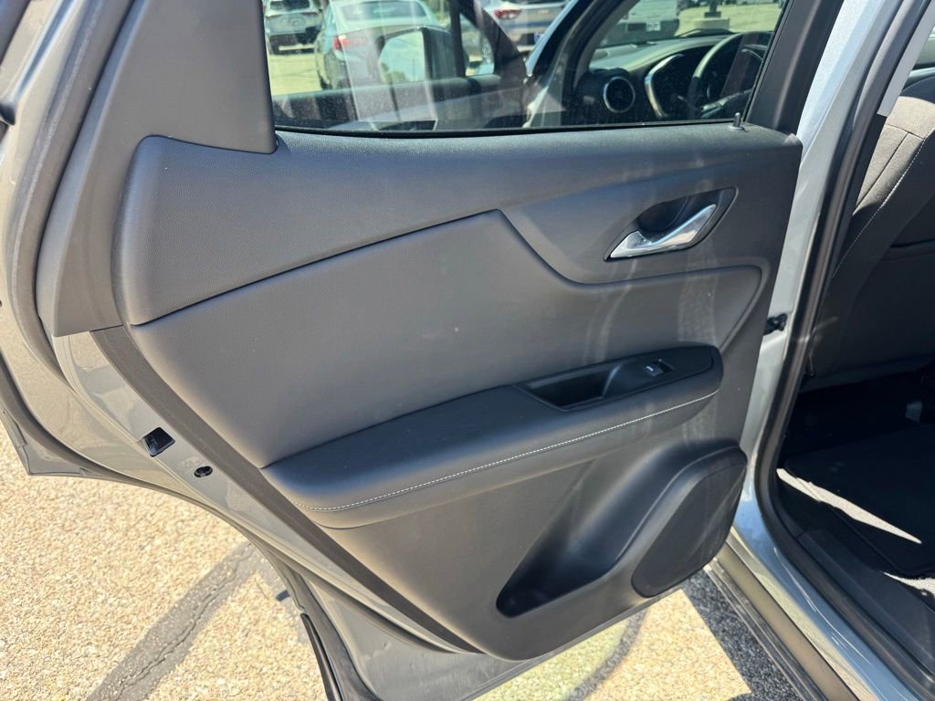 2025 Chevrolet Blazer 2LT - Photo 10