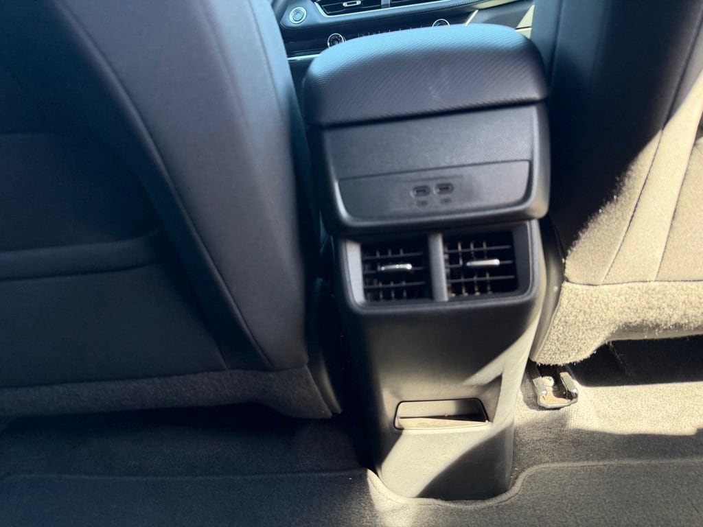 2025 Chevrolet Equinox LT - Photo 19