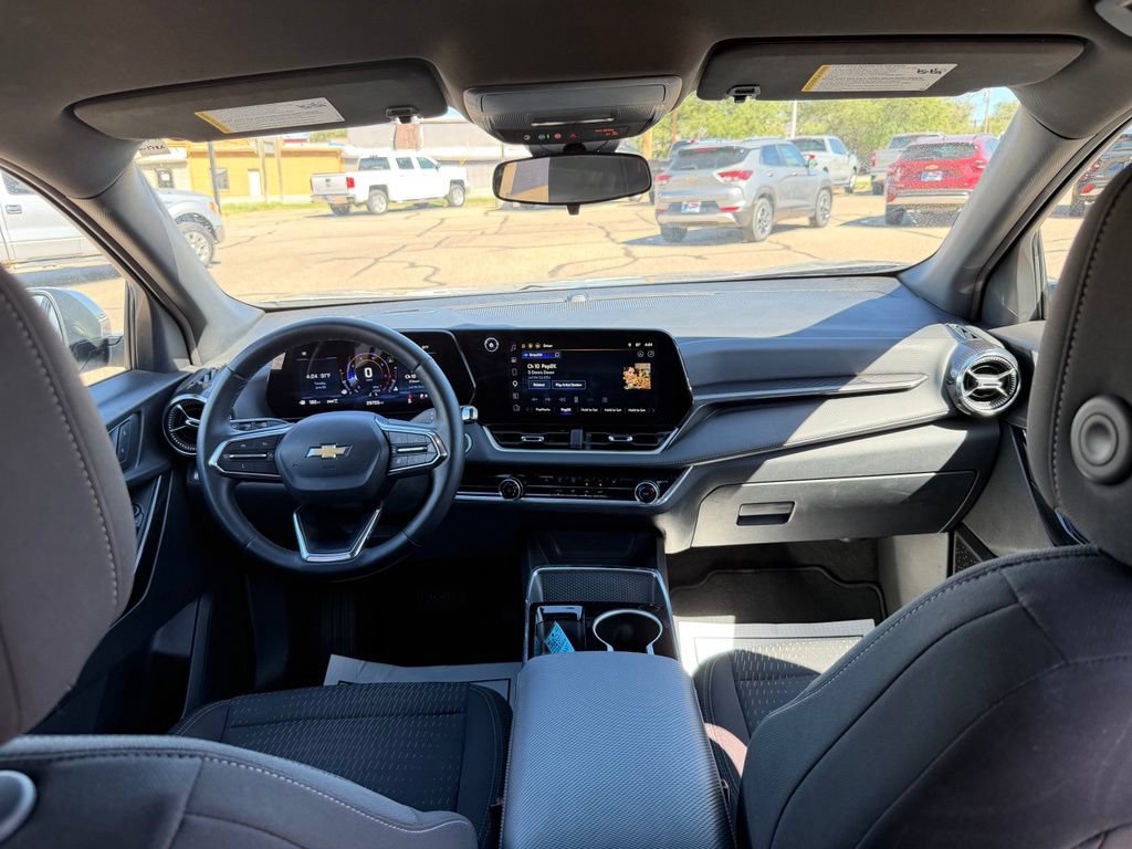 2025 Chevrolet Equinox LT - Photo 20