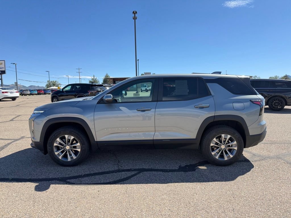 2025 Chevrolet Equinox LT - Photo 8