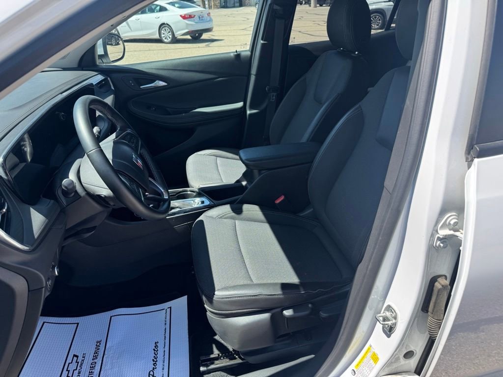 2025 Buick Encore GX Preferred - Photo 9