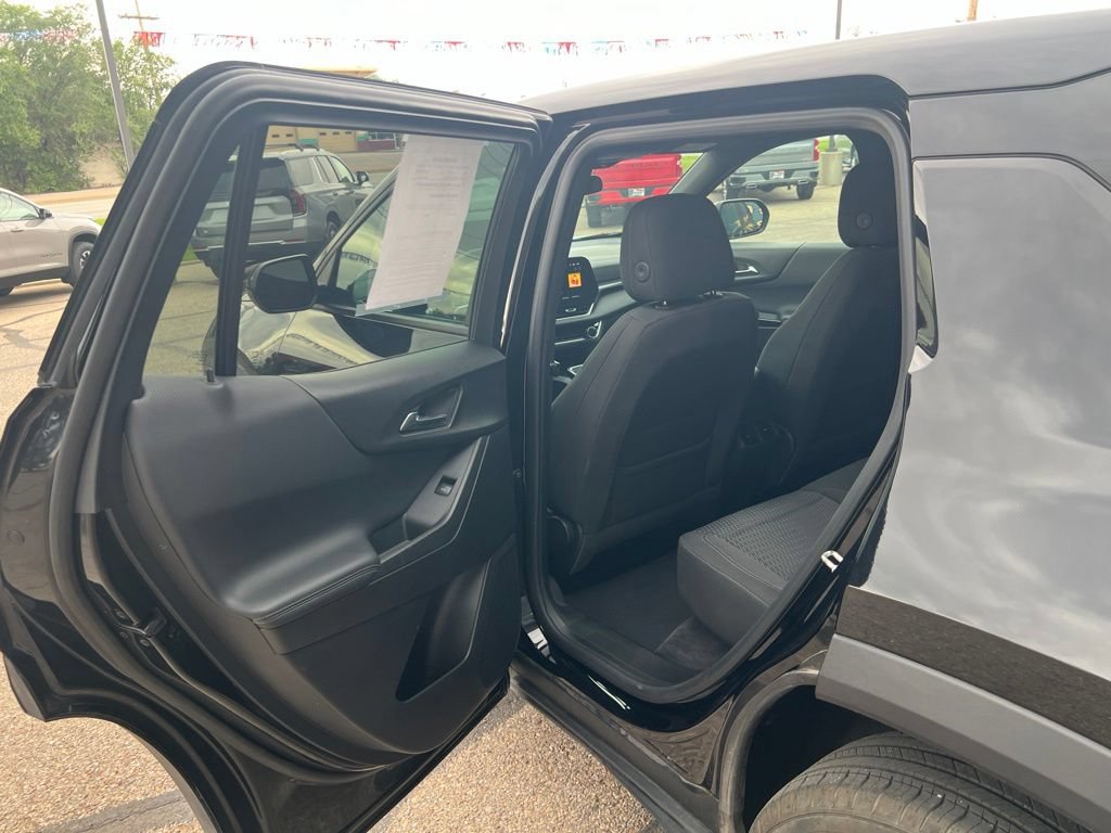2025 Chevrolet Equinox LT - Photo 15