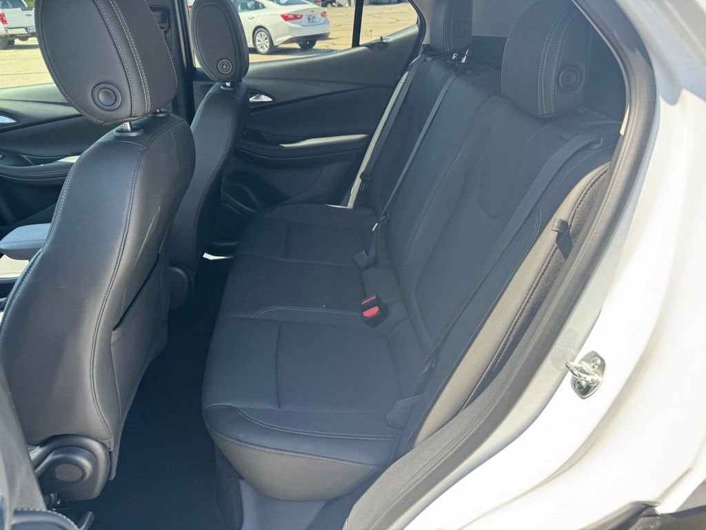 2025 Buick Encore GX Preferred - Photo 11