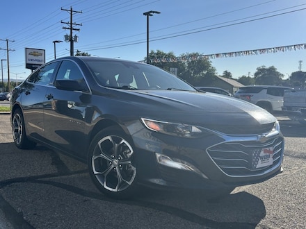 2023 Chevrolet Malibu LT Car
