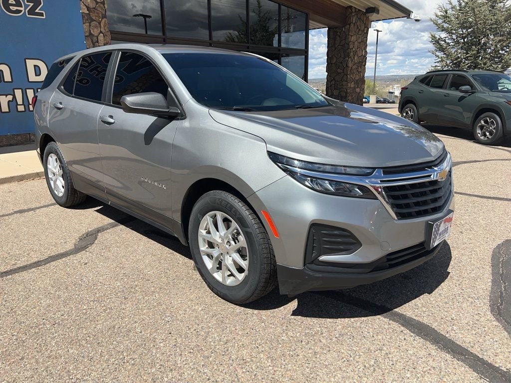 2024 Chevrolet Equinox LS