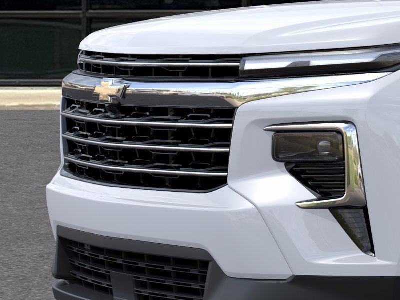 2027 Chevrolet Traverse LT - Photo 13