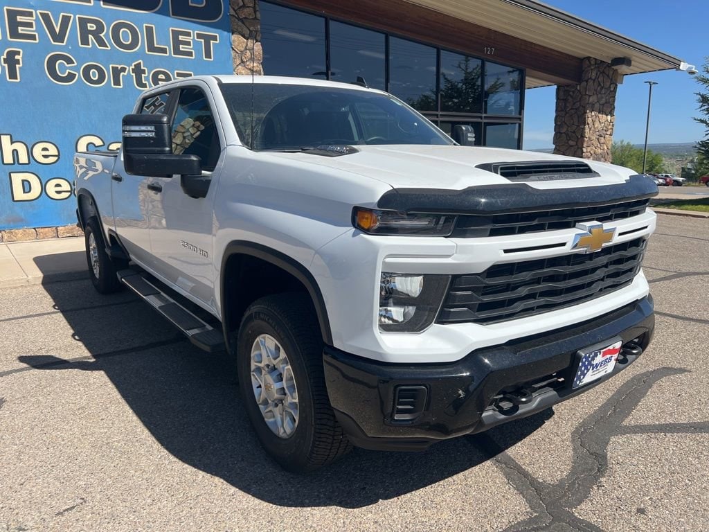 2024 Chevrolet Silverado HD Custom 4WD Crew Cab Standard Box's photo