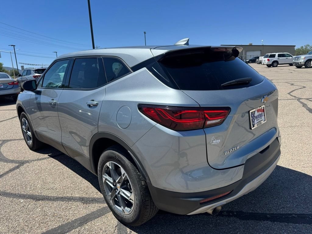 2025 Chevrolet Blazer 2LT - Photo 6