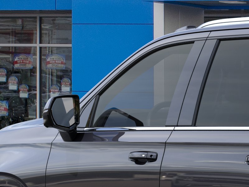 2026 Chevrolet Suburban LT - Photo 12