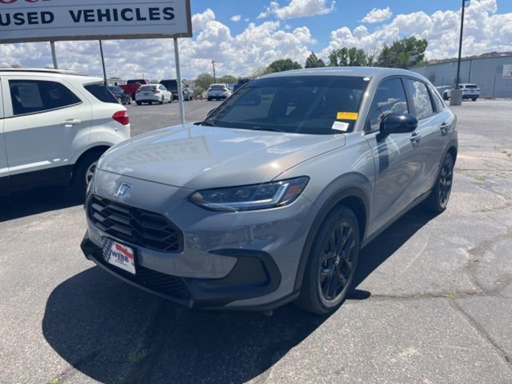 Used 2025 Honda HR-V Sport