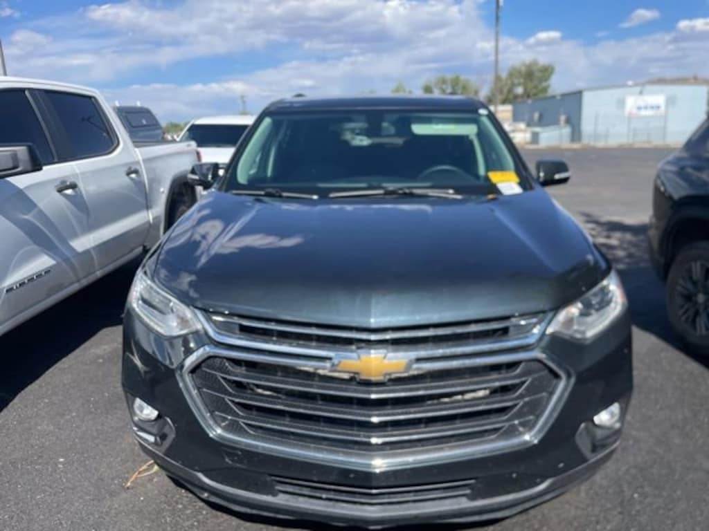 Used 2020 Chevrolet Traverse LT Cloth SUV