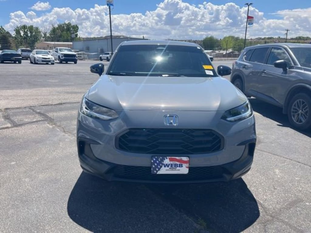 Used 2025 Honda HR-V Sport