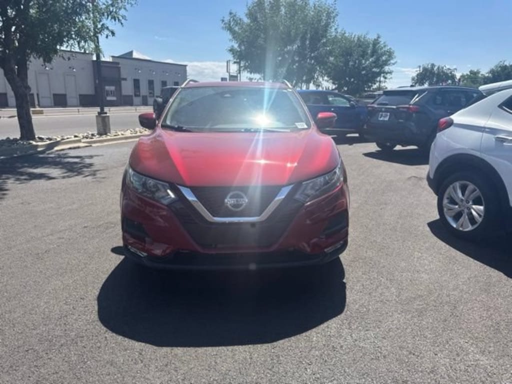 Used 2022 Nissan Rogue Sport SV