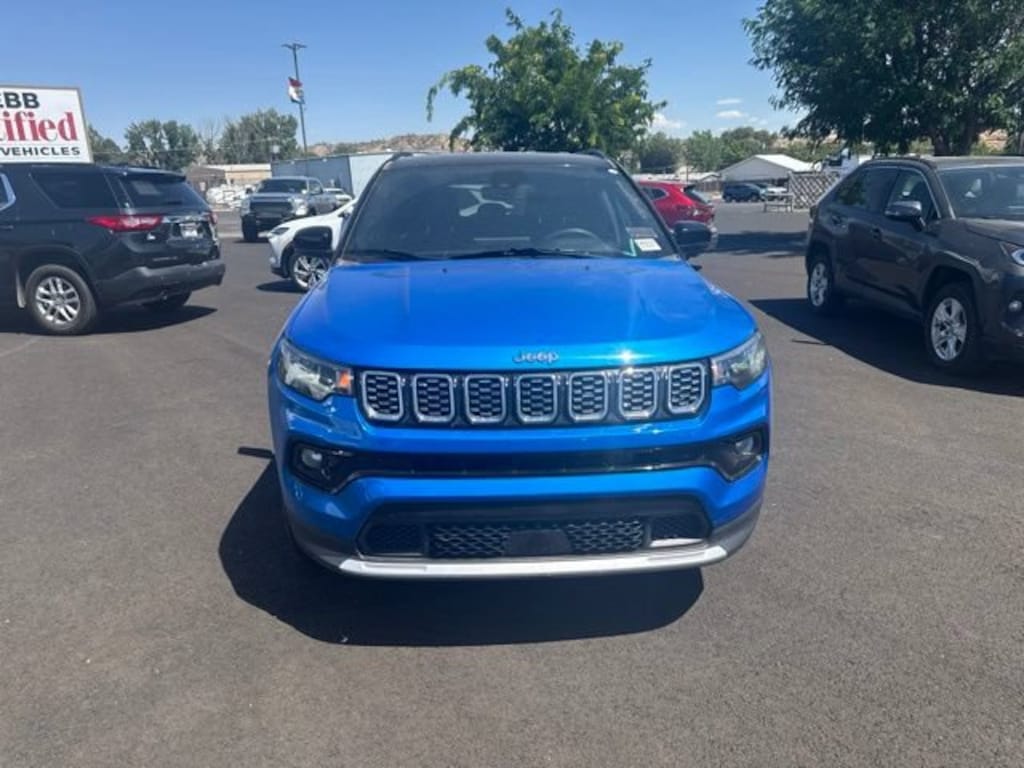 Used 2025 Jeep Compass Limited