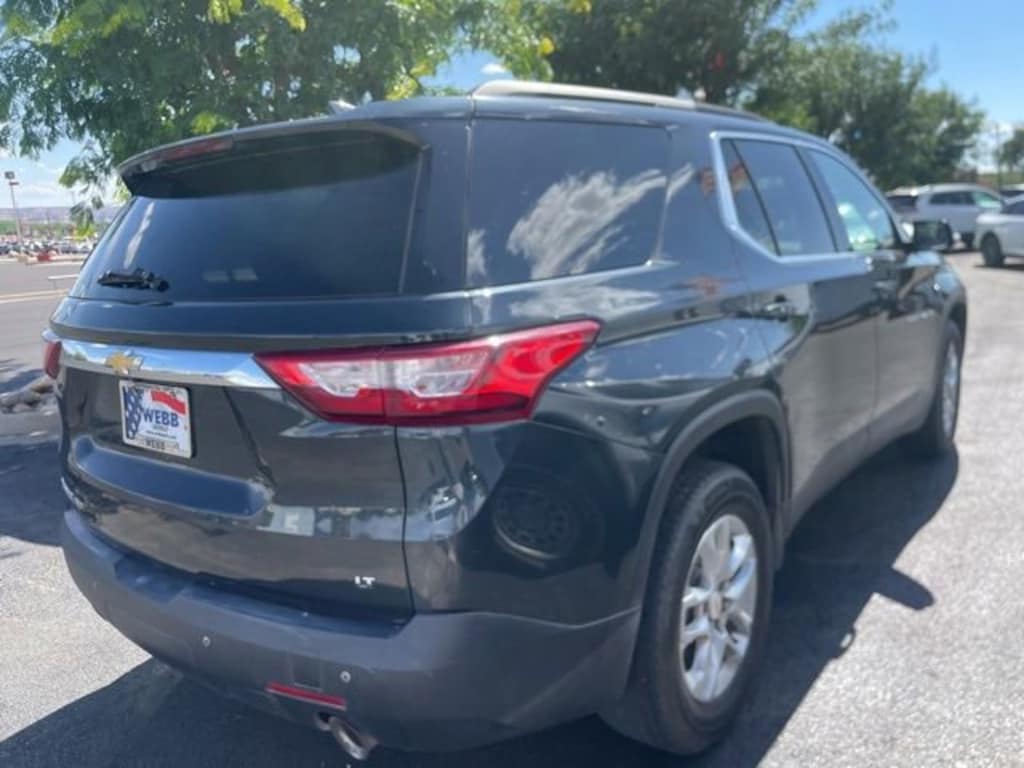 Used 2020 Chevrolet Traverse LT Cloth SUV