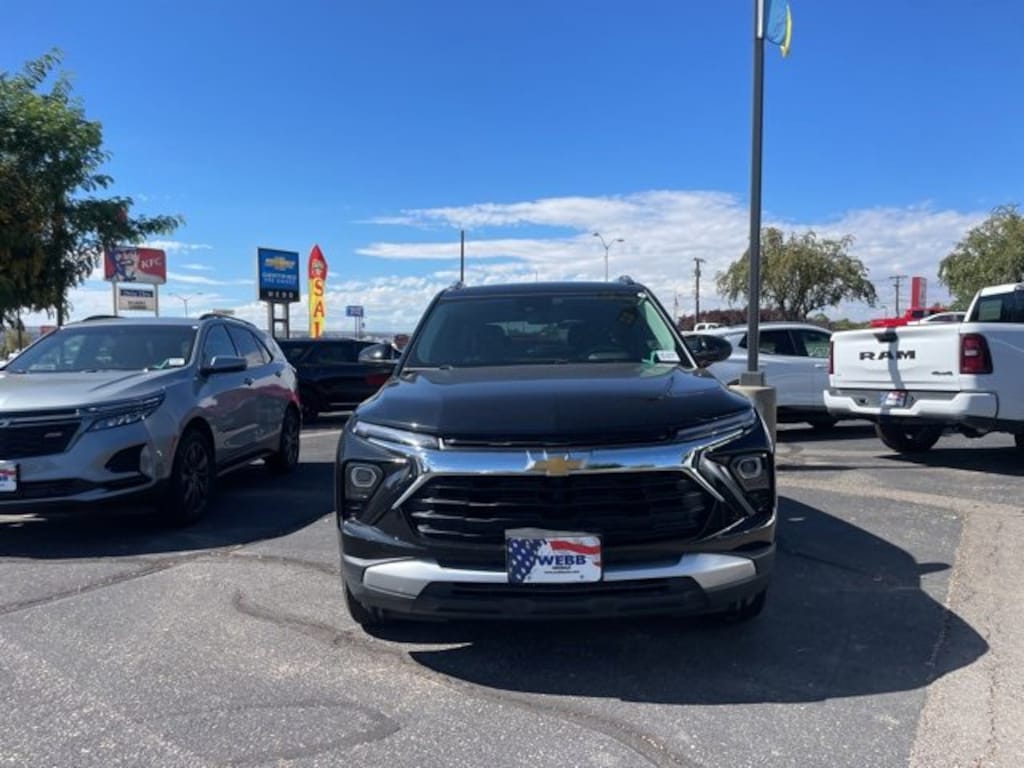 Used 2025 Chevrolet Trailblazer LT SUV
