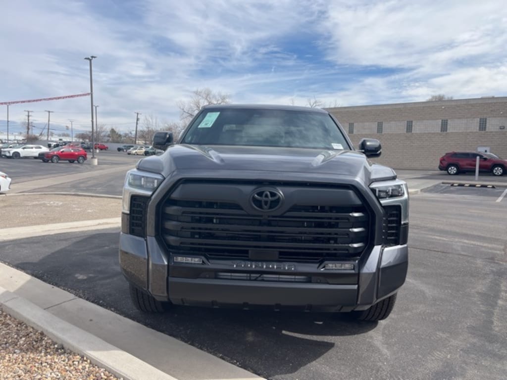 New 2026 Toyota Tundra Limited LIMITED CREWMAX 5.5