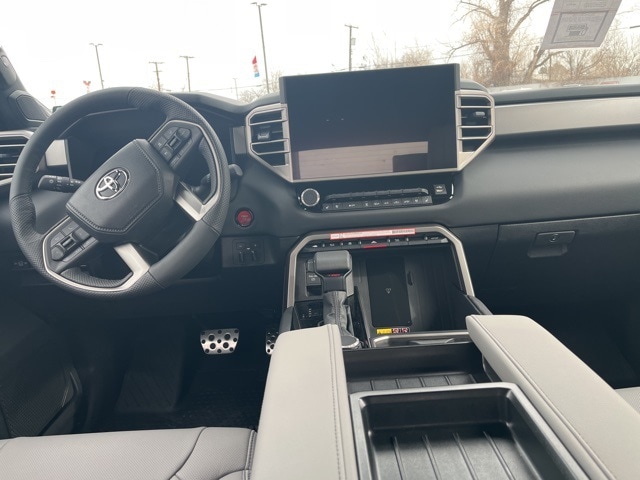 2026 Toyota Tundra Limited - Photo 7