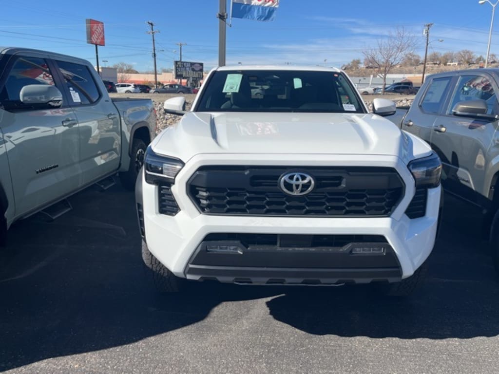 New 2025 Toyota Tacoma TRD Off-Road 4X4 DOUBLE CAB